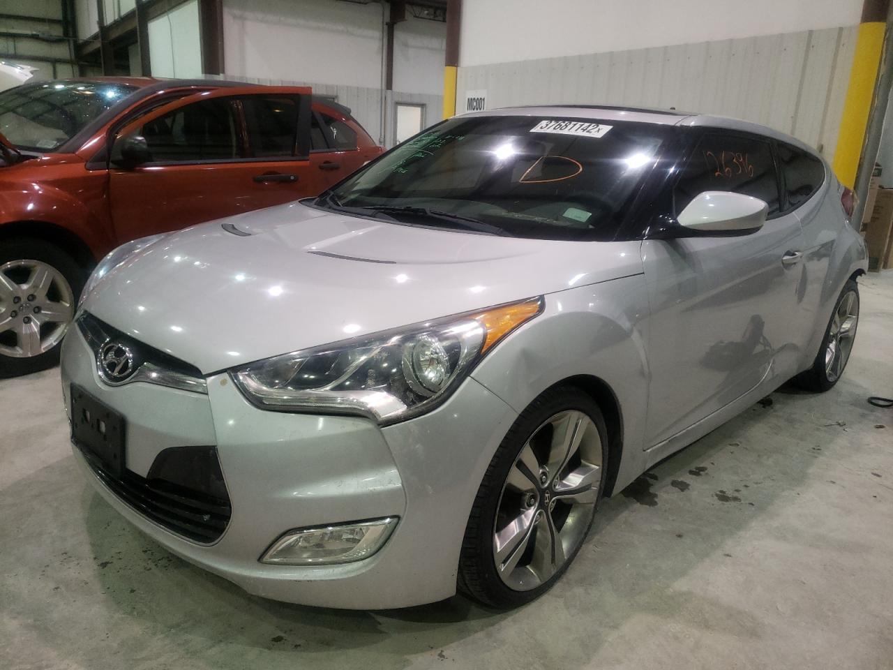 Photo 2 from auction – 2012 HYUNDAI VELOSTER with VIN KMHTC6AD4CU055682