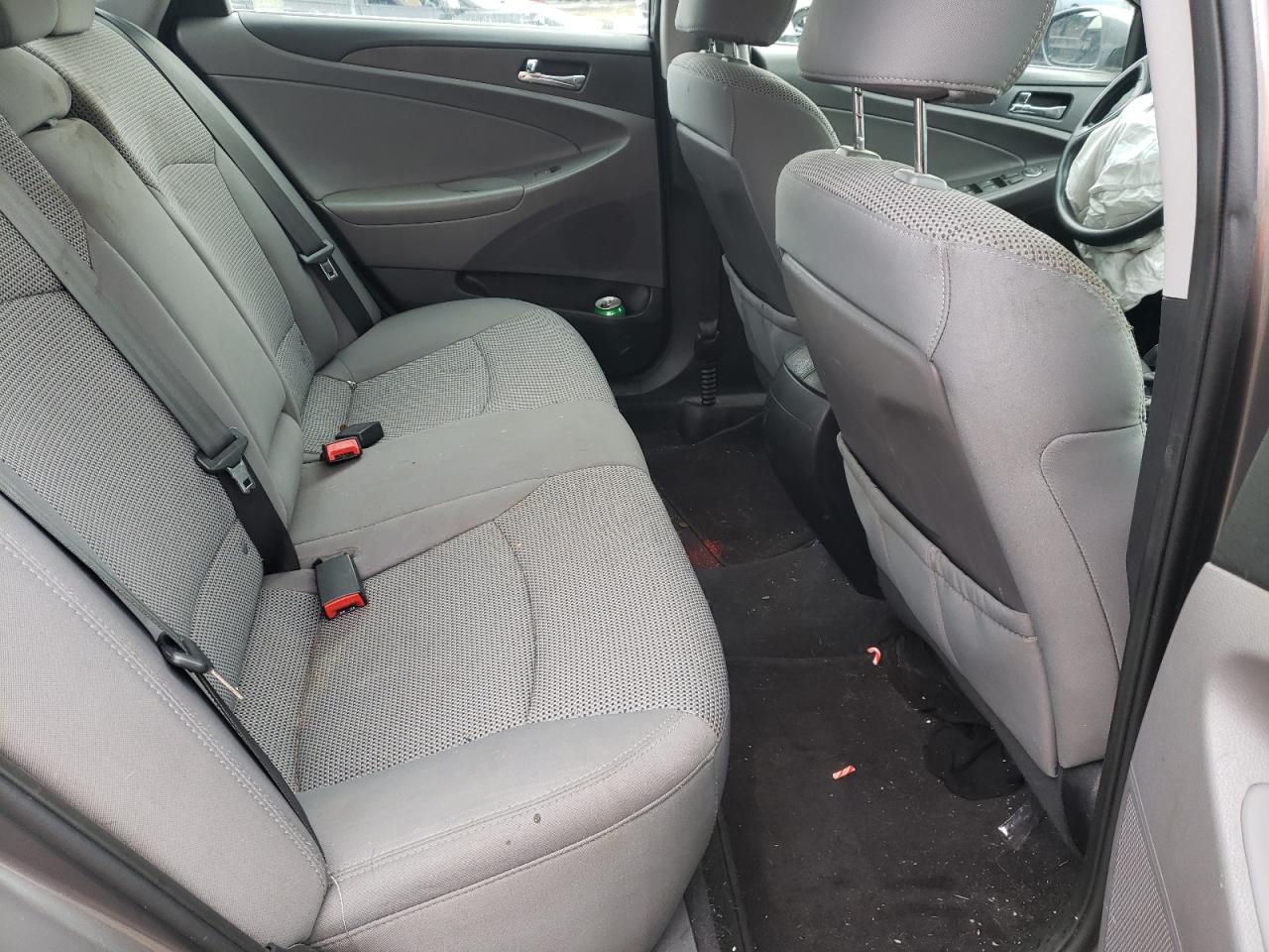 Photo 6 from auction – 2011 HYUNDAI SONATA GLS with VIN 5NPEB4AC0BH216338