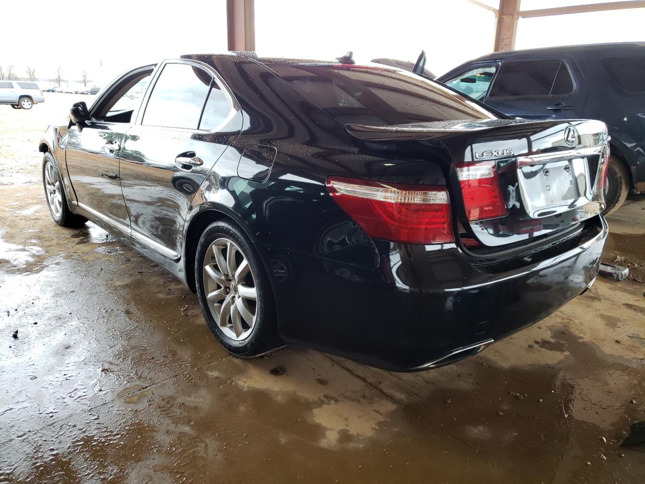 Photo 3 from auction – 2009 LEXUS LS 460 with VIN JTHBL46F395090262