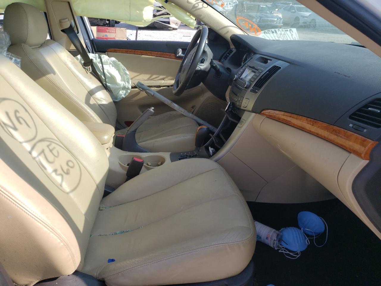 Photo 5 from auction – 2009 HYUNDAI SONATA SE with VIN 5NPEU46F09H405613