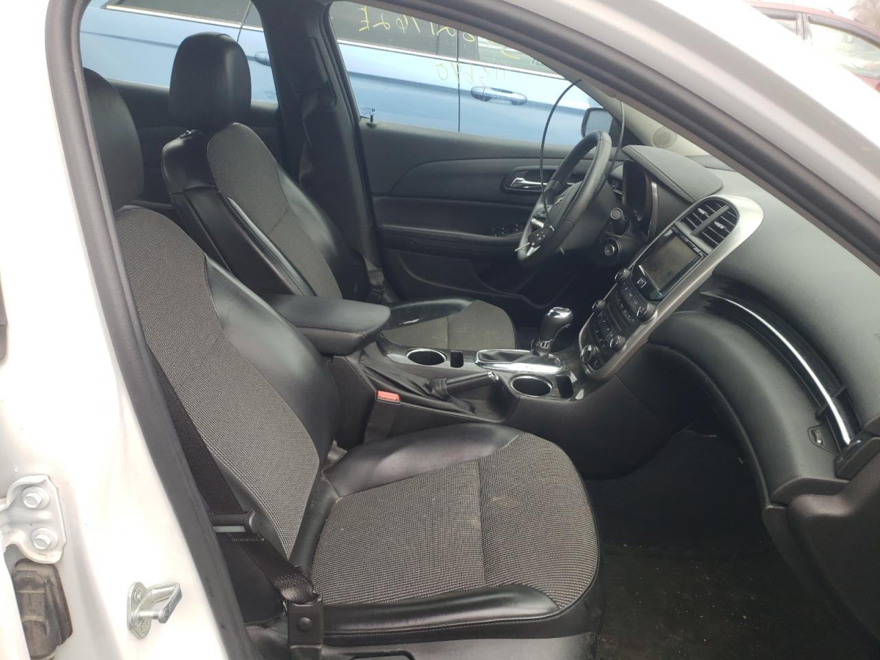 Photo 5 from auction – 2014 CHEVROLET MALIBU 1LT with VIN 1G11C5SL2EU143704