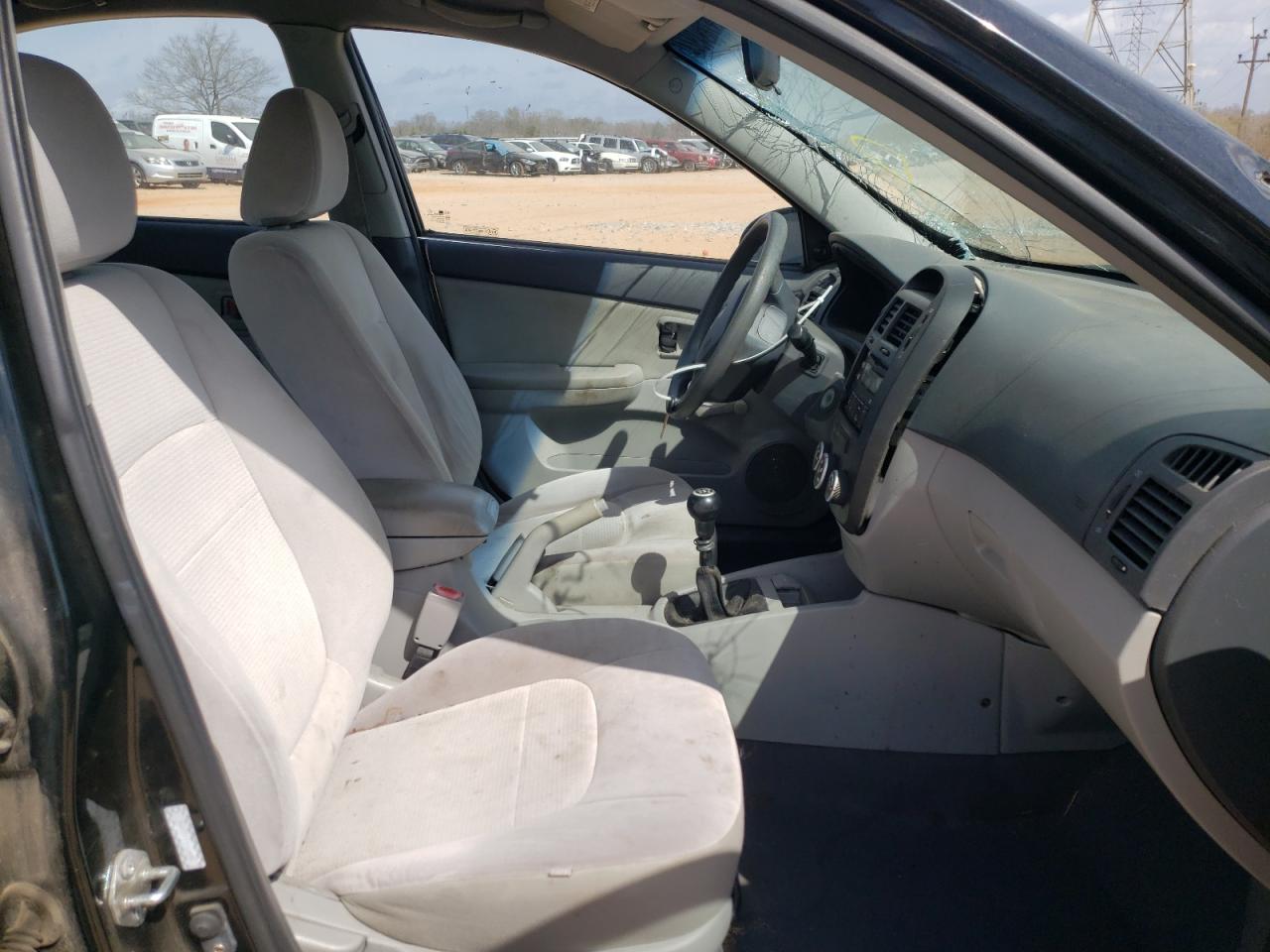 Photo 5 from auction – 2009 KIA SPECTRA EX with VIN KNAFE221595614536