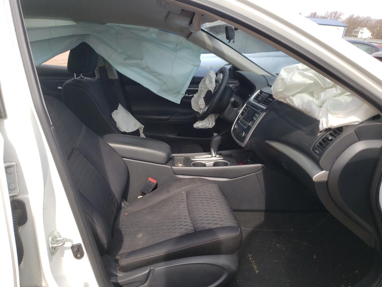 Photo 5 from auction – 2018 NISSAN ALTIMA 2.5 with VIN 1N4AL3AP9JC252599