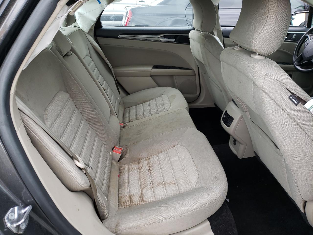 Photo 6 from auction – 2018 FORD FUSION SE with VIN 3FA6P0LU7JR169637