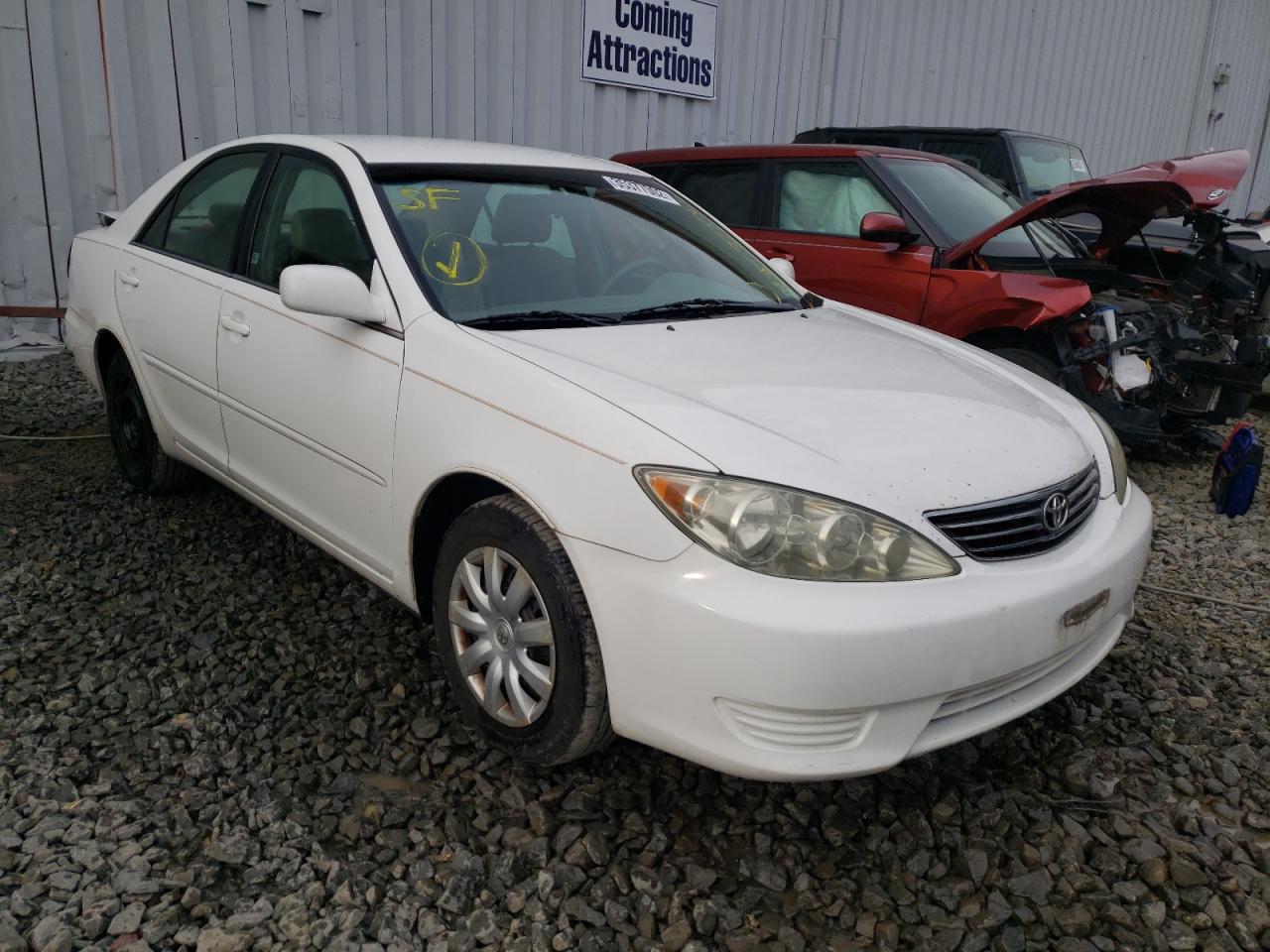TOYOTA CAMRY LE 2005 with VIN 4T1BE30K75U022876 - Photo from auction