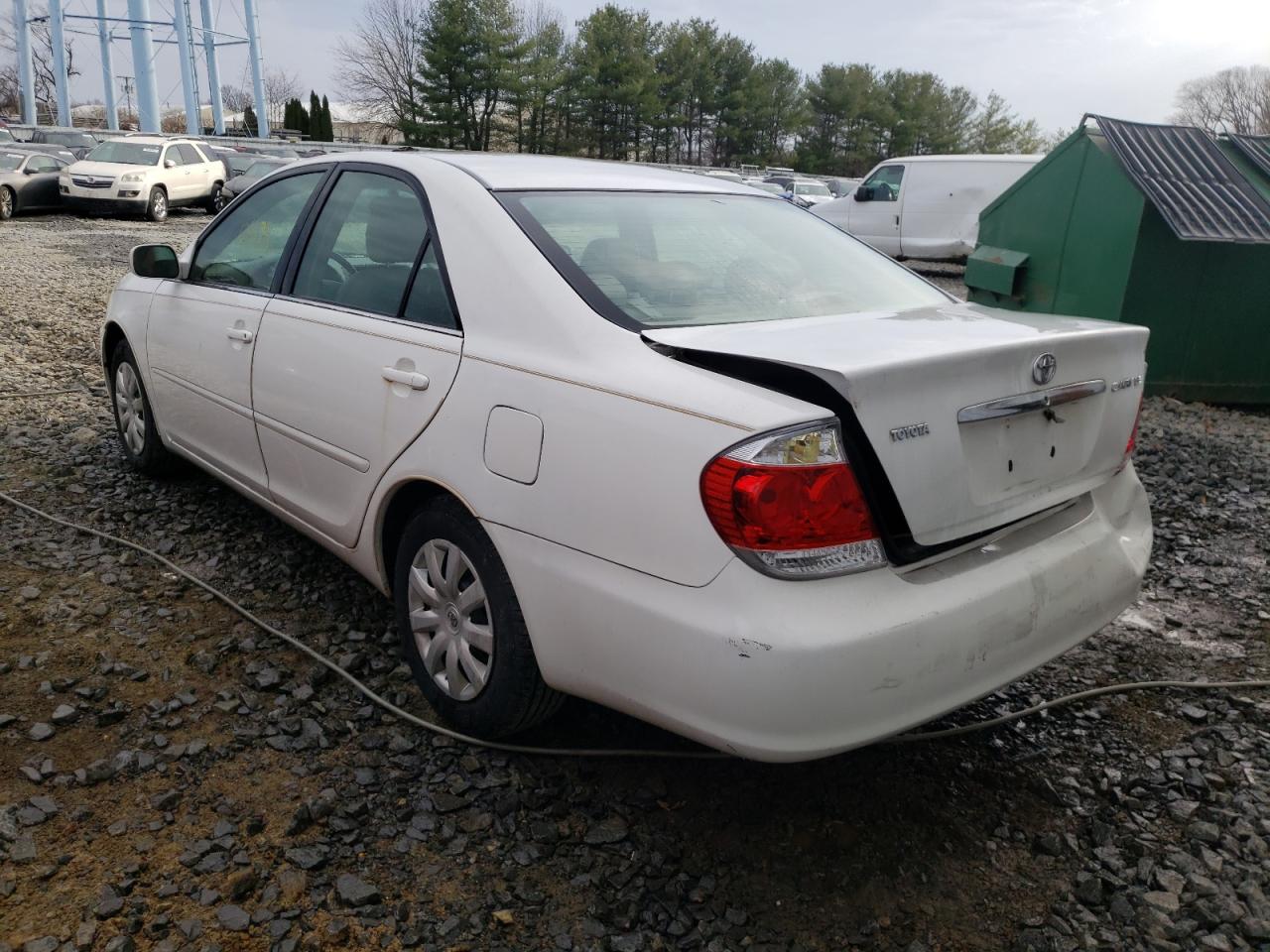 Photo 3 from auction – 2005 TOYOTA CAMRY LE with VIN 4T1BE30K75U022876