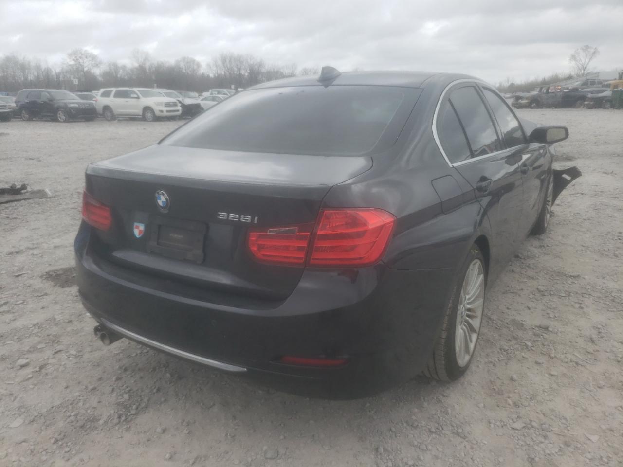 Photo 4 from auction – 2012 BMW 328 I with VIN WBA3A5C53CF256307