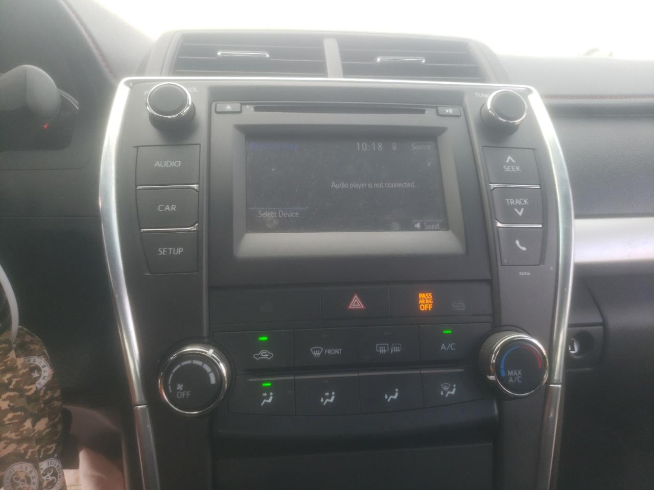 Photo 9 from auction – 2017 TOYOTA CAMRY LE with VIN 4T1BF1FK7HU752171