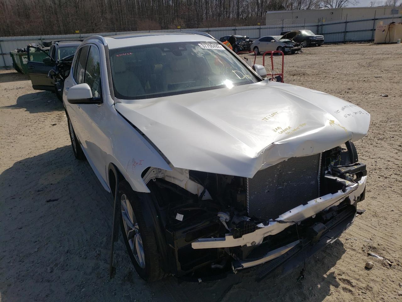 BMW X3 SDRIVE3 2019 with VIN 5UXTR7C58KLE88927 - Photo from auction