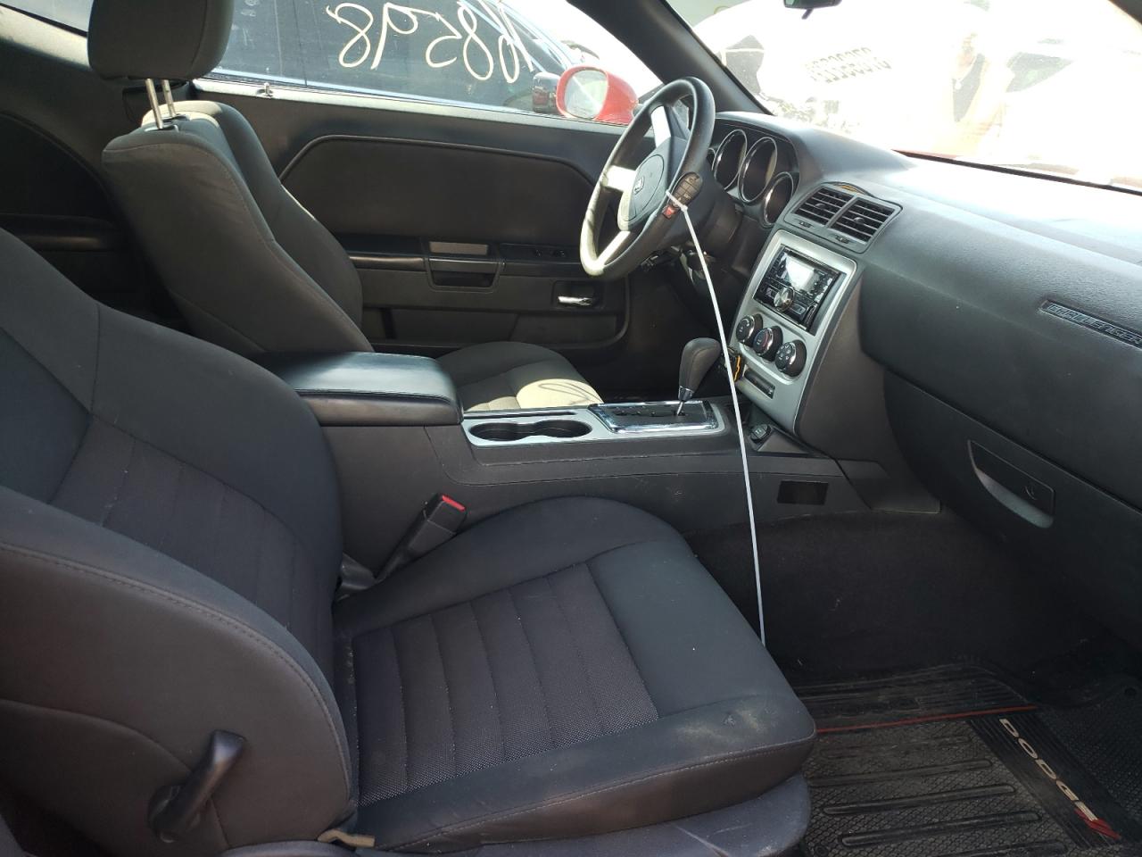 Photo 5 from auction – 2010 DODGE CHALLENGER with VIN 2B3CJ4DV2AH321091