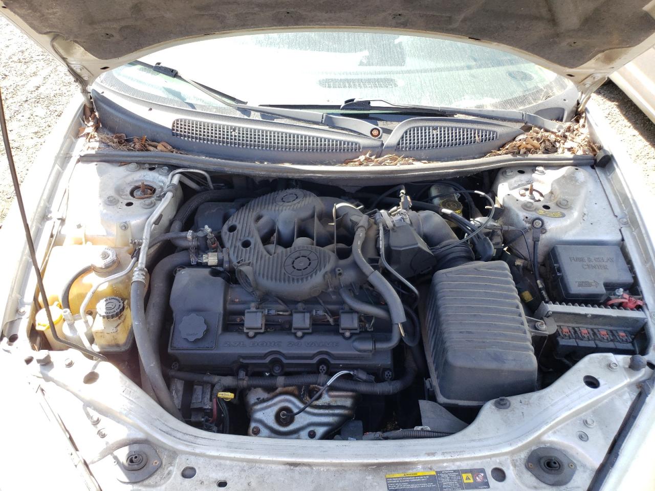 Photo 7 from auction – 2004 CHRYSLER SEBRING LX with VIN 1C3EL55R04N335726