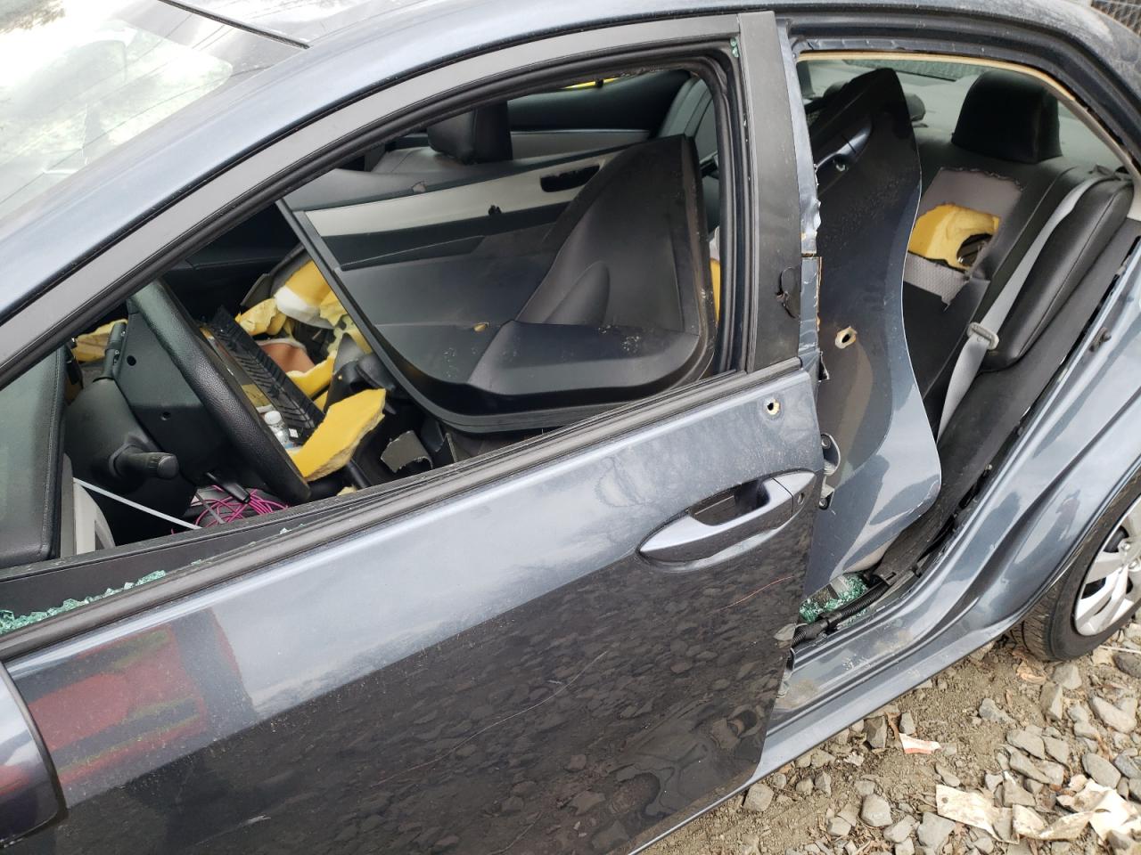 Photo 9 from auction – 2015 TOYOTA COROLLA L with VIN 2T1BURHEXFC332365