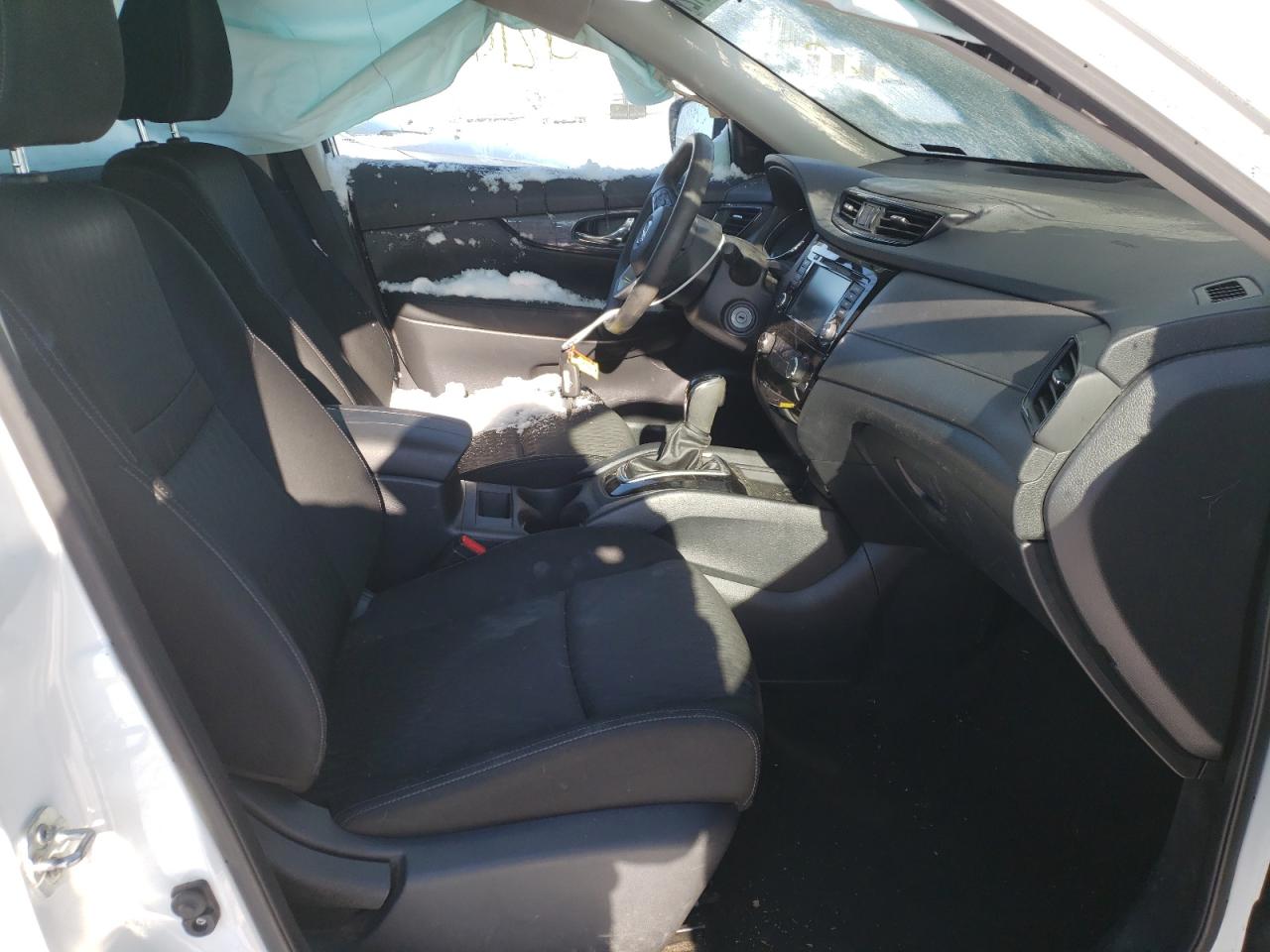 Photo 5 from auction – 2018 NISSAN ROGUE S with VIN KNMAT2MV9JP549220