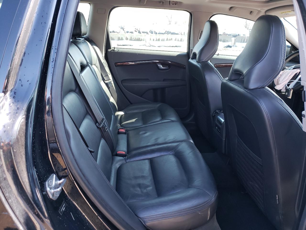 Photo 6 from auction – 2014 VOLVO 164 with VIN YV4902BZ2E1184385