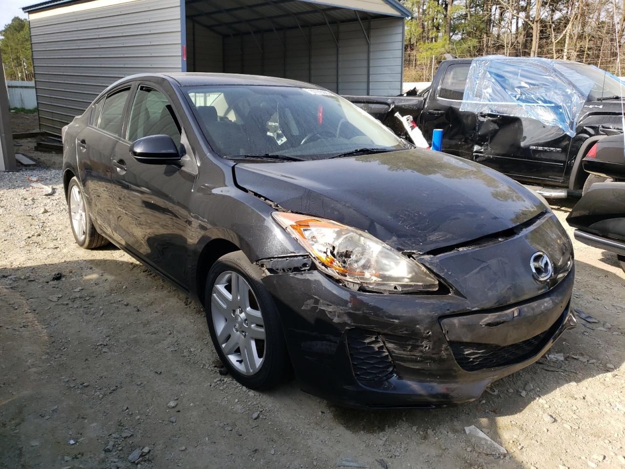 MAZDA 3 I 2012 with VIN JM1BL1UG0C1559060 - Photo from auction