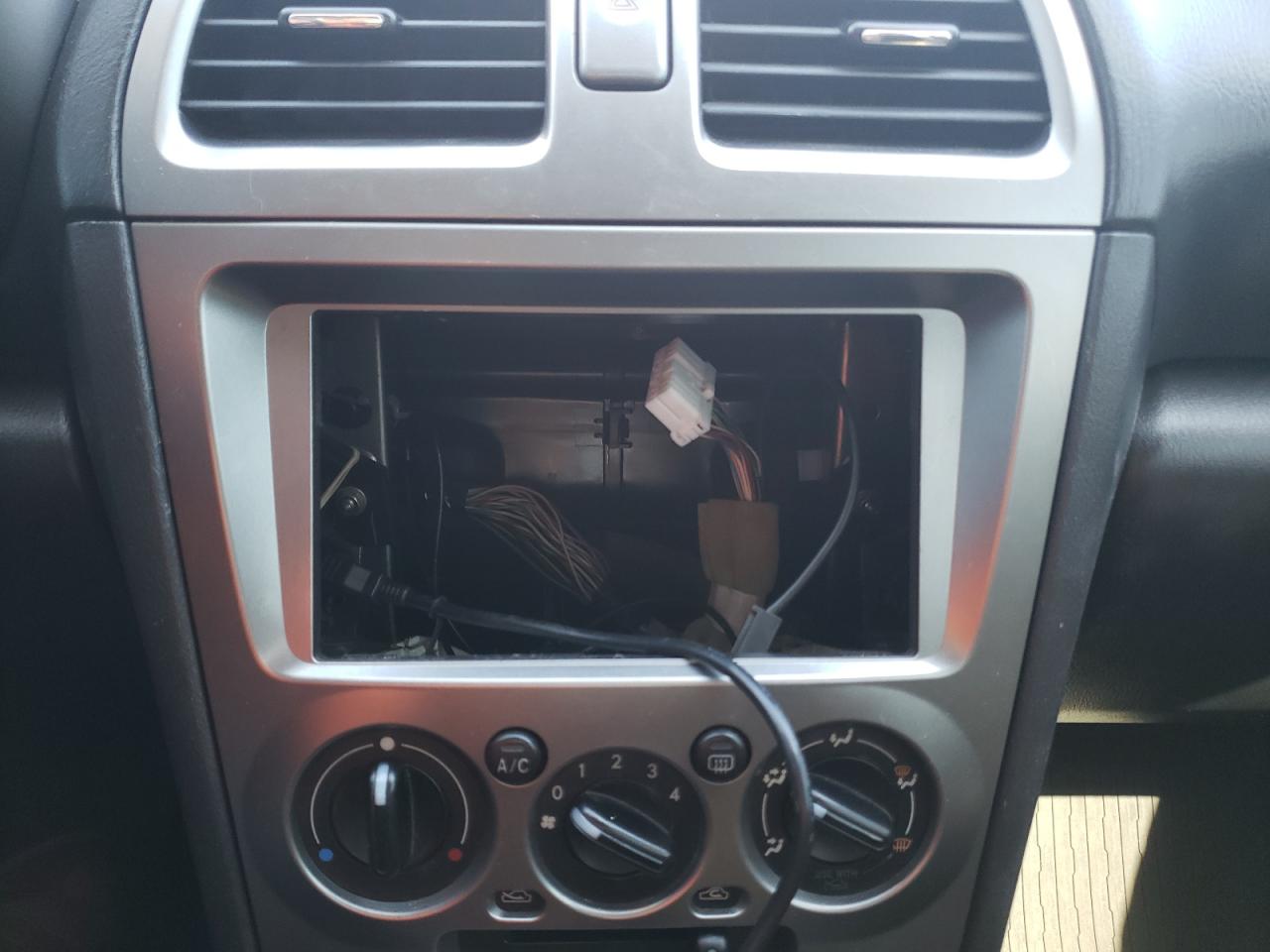 Zdjęcie 9 z aukcji – 2006 SUBARU IMPREZA 2. z VIN JF1GD67626H501035