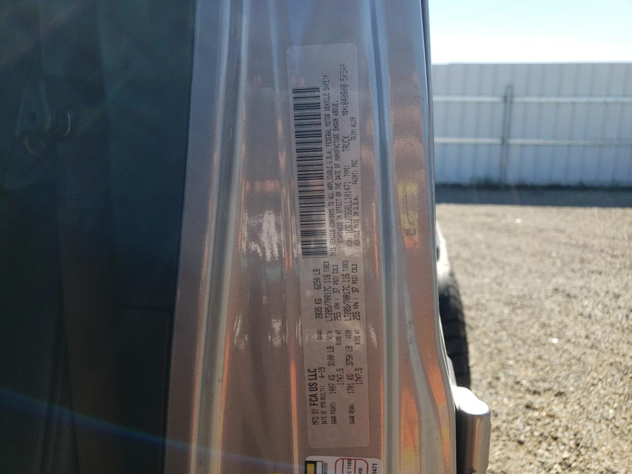 Photo 10 from auction – 2020 JEEP GLADIATOR with VIN 1C6JJTBG6LL101471