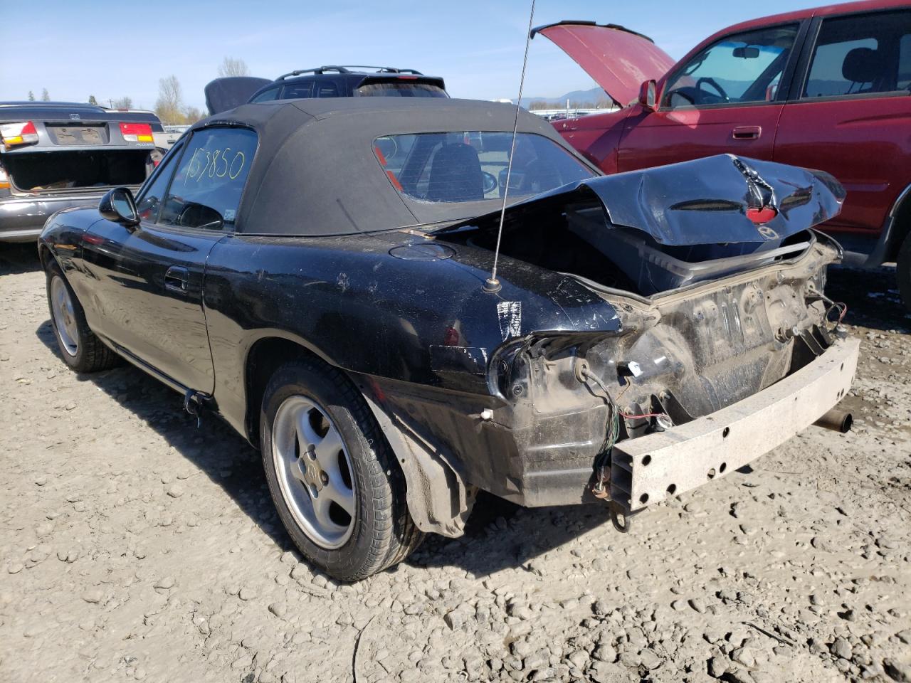 Photo 3 from auction – 1999 MAZDA MX-5 MIATA with VIN JM1NB3530X0110030