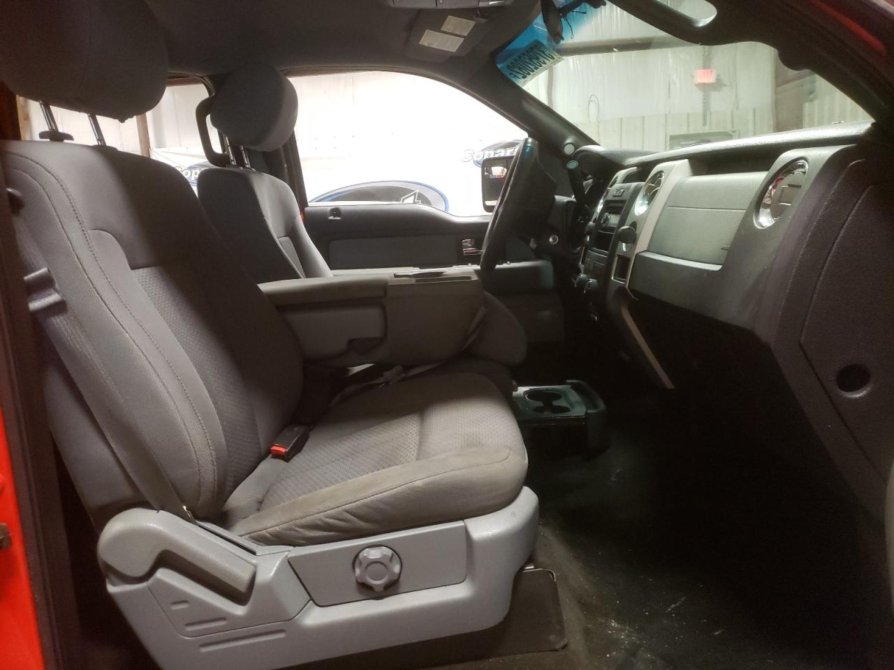 Photo 5 from auction – 2014 FORD F150 SUPER with VIN 1FTFW1EF1EKD15946