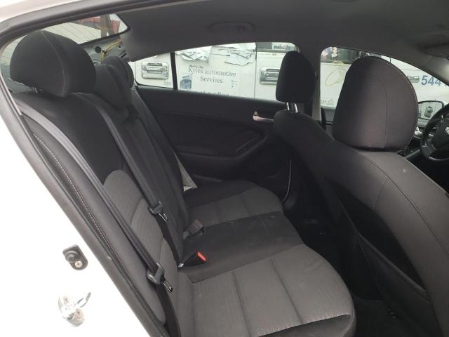 Photo 6 from auction – 2017 KIA FORTE LX with VIN 3KPFL4A71HE061624