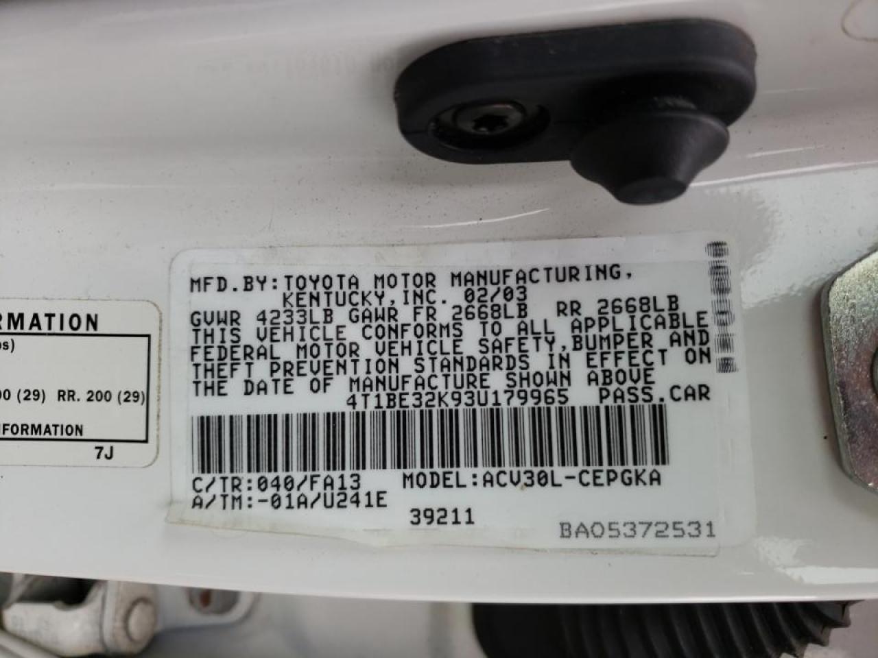 Photo 10 from auction – 2003 TOYOTA CAMRY LE with VIN 4T1BE32K93U179965