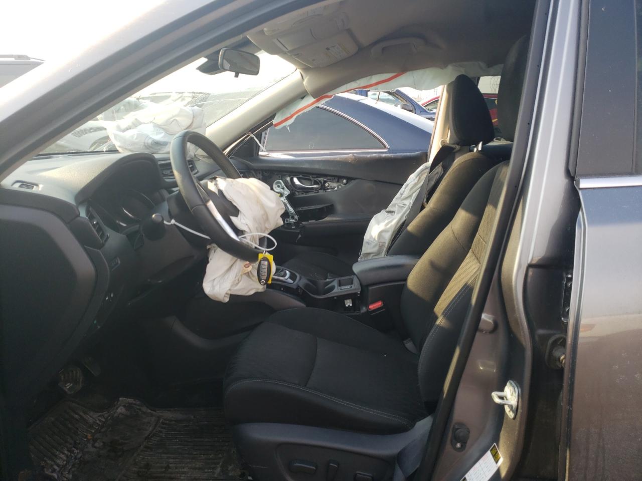 Photo 5 from auction – 2019 NISSAN ROGUE S with VIN KNMAT2MV2KP519784