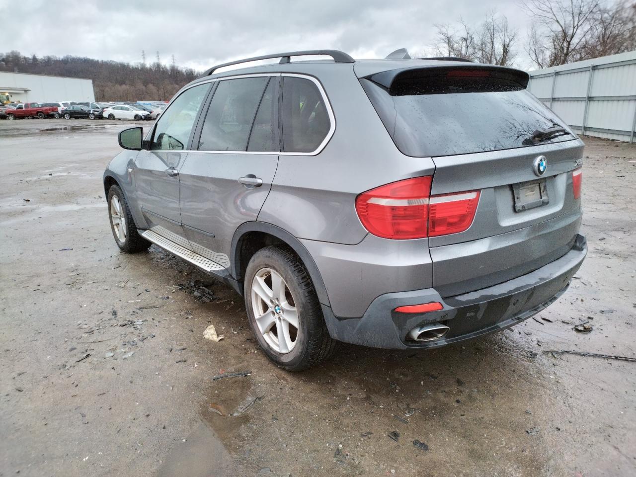 Photo 3 from auction – 2008 BMW X5 4.8I with VIN 5UXFE83518L165646