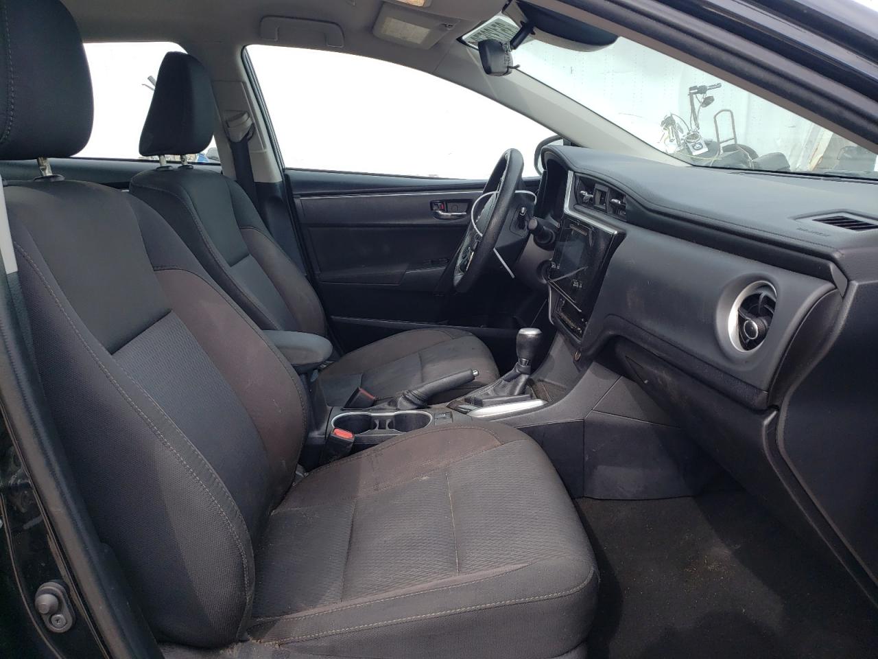 Photo 5 from auction – 2019 TOYOTA COROLLA L with VIN 2T1BURHE8KC206970