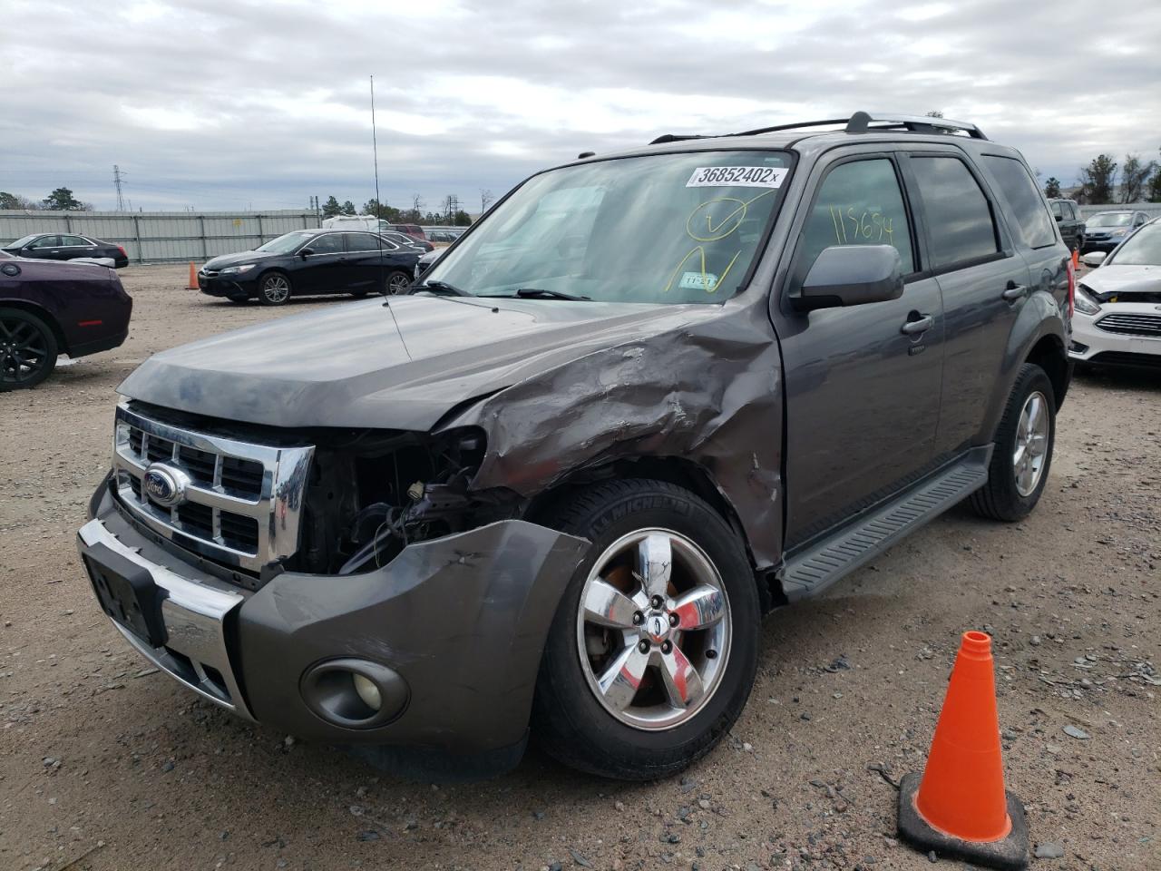 Photo 2 from auction – 2012 FORD ESCAPE LIM with VIN 1FMCU0EG0CKB53439