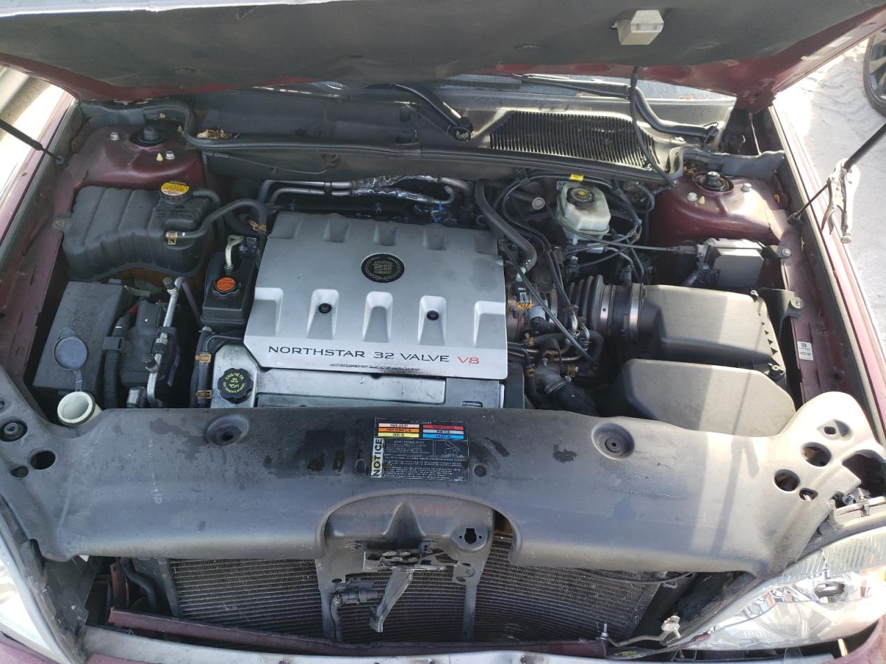 Photo 7 from auction – 2000 CADILLAC DEVILLE with VIN 1G6KD54Y3YU298058
