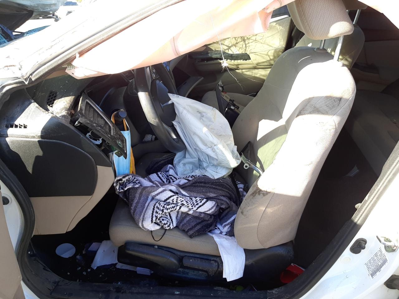 Photo 5 from auction – 2013 HONDA CIVIC EX with VIN 19XFB2F84DE280256