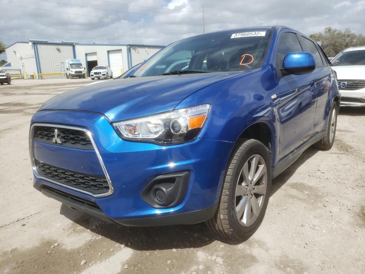 Фото 2 с аукциона – 2015 MITSUBISHI OUTLANDER с VIN 4A4AP3AU9FE047468