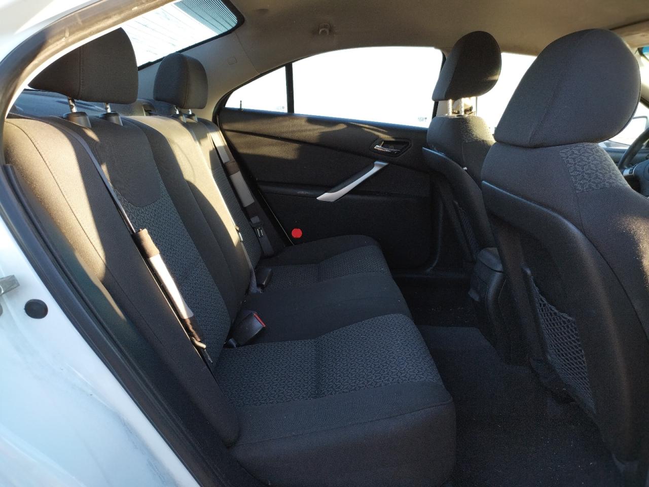 Photo 6 from auction – 2010 PONTIAC G6 with VIN 1G2ZA5EB3A4123768