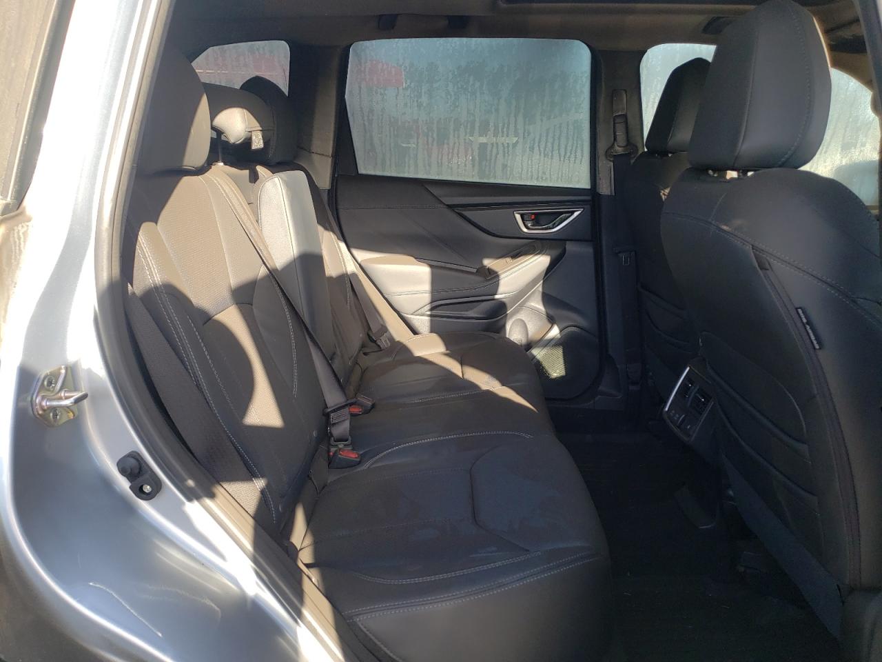 Photo 6 from auction – 2020 SUBARU FORESTER T with VIN JF2SKAXC6LH606306