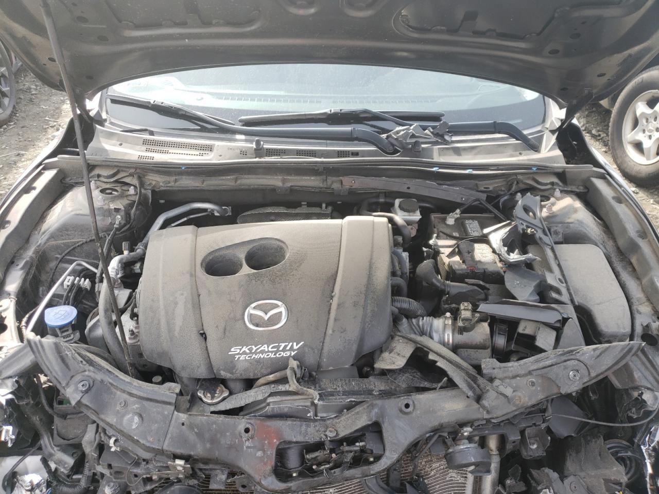 Photo 7 from auction – 2018 MAZDA 3 TOURING with VIN 3MZBN1L33JM197084
