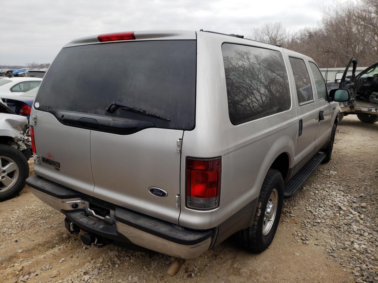 Photo 4 from auction – 2003 FORD EXCURSION with VIN 1FMNU40LX3ED55059