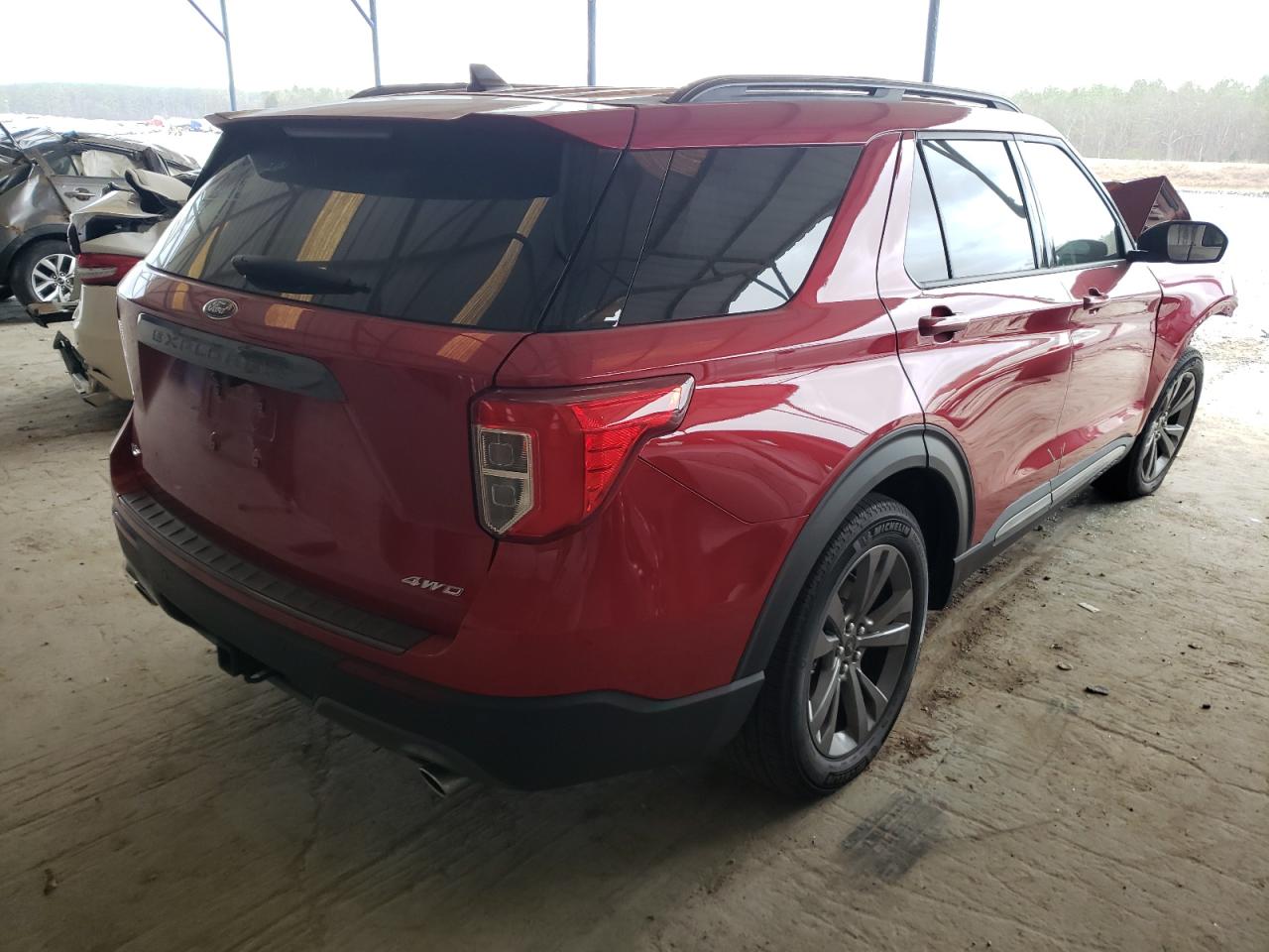 Photo 4 from auction – 2021 FORD EXPLORER X with VIN 1FMSK8DHXMGA36725
