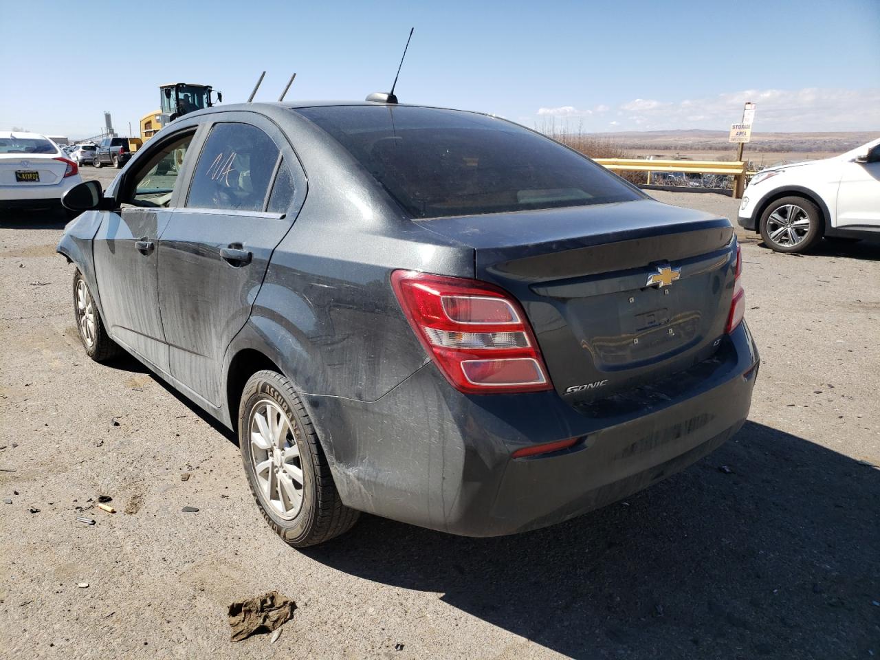Photo 3 from auction – 2019 CHEVROLET SONIC LT with VIN 1G1JD5SB1K4110984