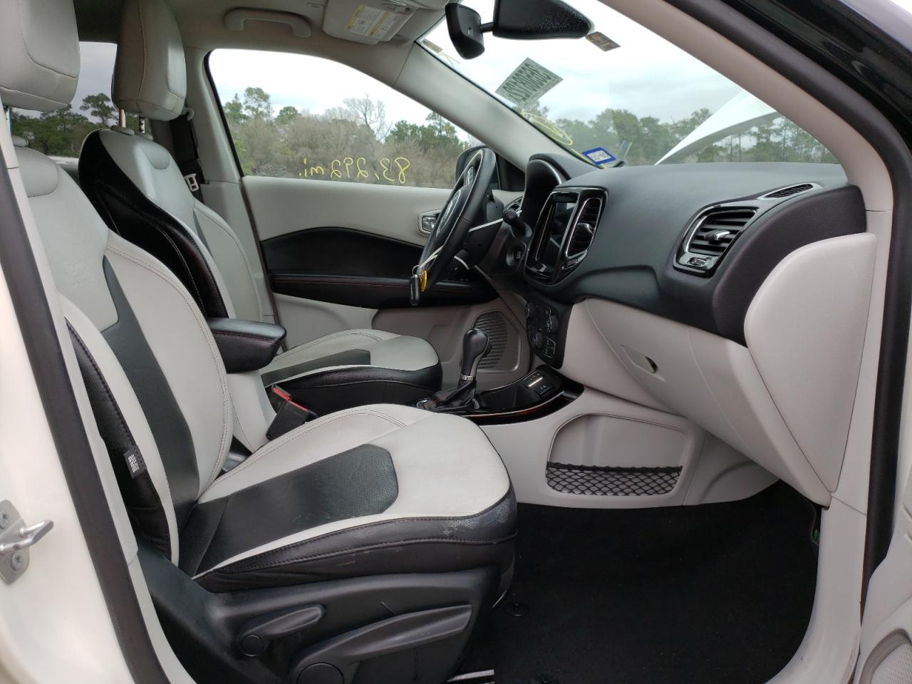 Фото 5 с аукциона – 2019 JEEP COMPASS LI с VIN 3C4NJCCB1KT742902