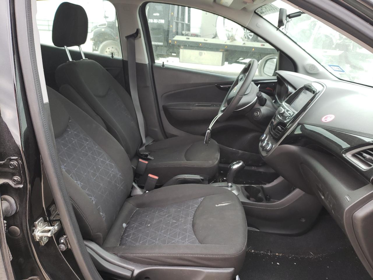 Photo 5 from auction – 2020 CHEVROLET SPARK 1LT with VIN KL8CD6SA7LC480785