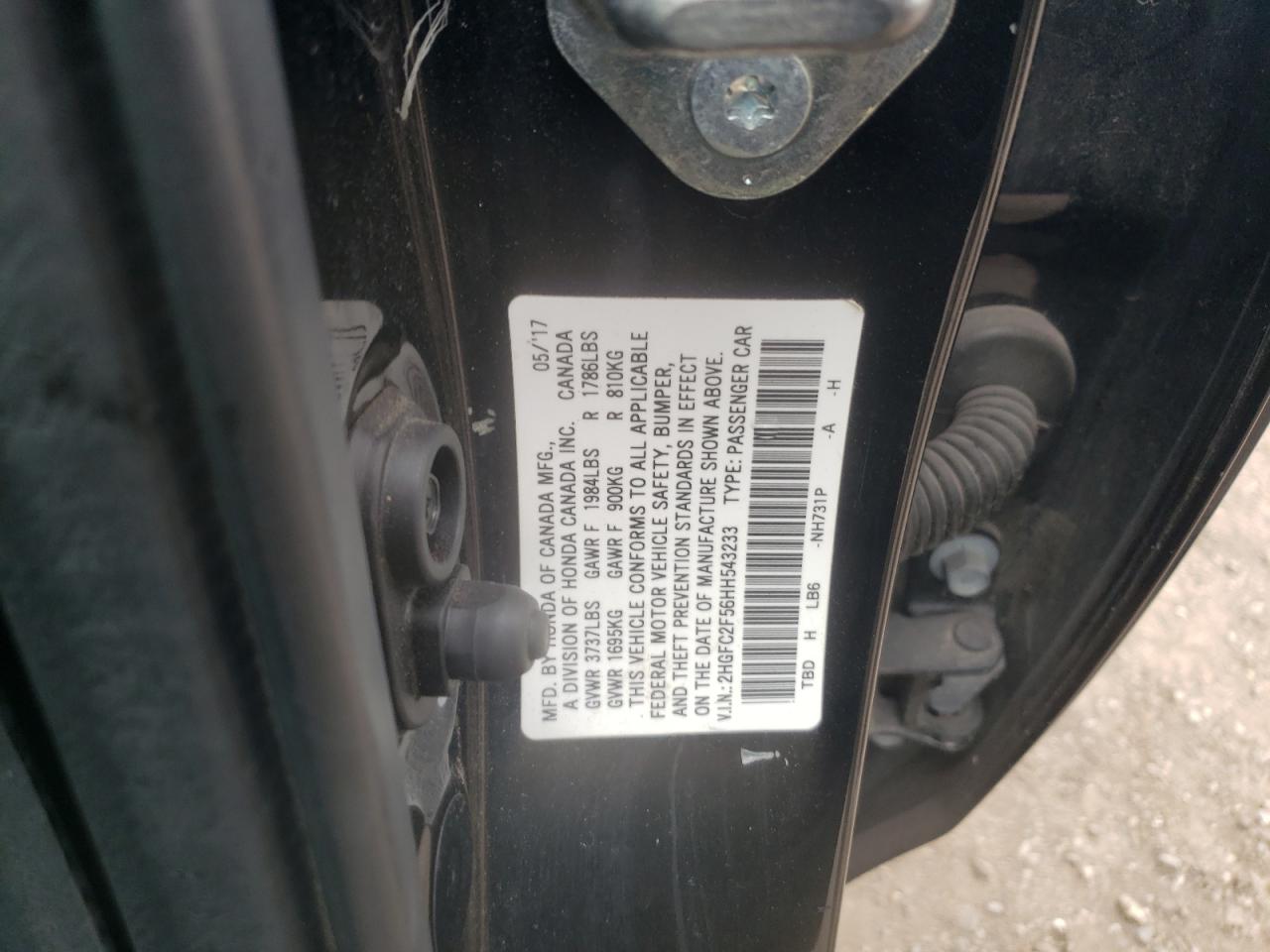 Photo 10 from auction – 2017 HONDA CIVIC LX with VIN 2HGFC2F56HH543233