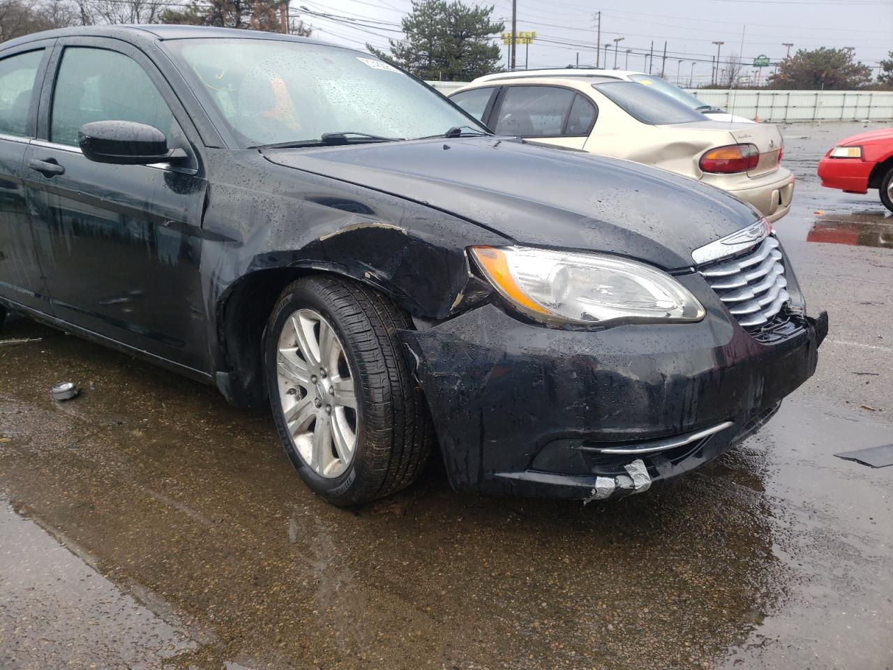 Photo 9 from auction – 2012 CHRYSLER 200 TOURIN with VIN 1C3CCBBB9CN160503
