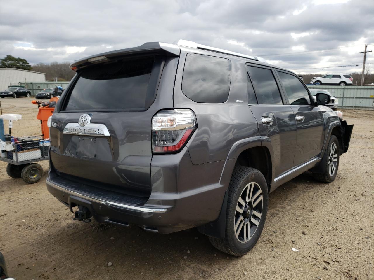 Photo 4 from auction – 2016 TOYOTA 4RUNNER SR with VIN JTEBU5JR0G5287551
