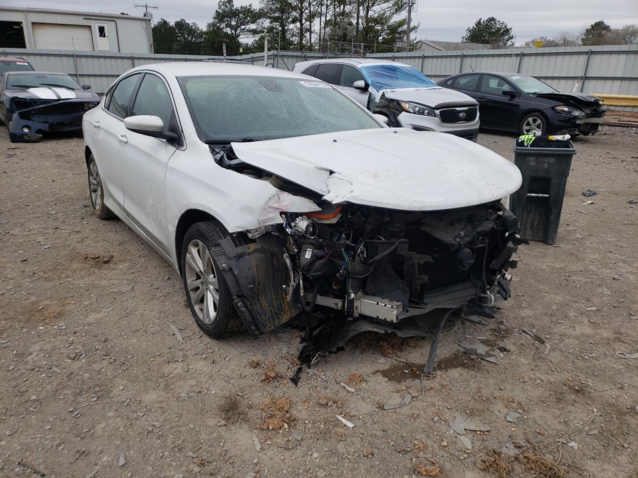 CHRYSLER 200 LIMITE 2015 with VIN 1C3CCCAB2FN708479 - Photo from auction