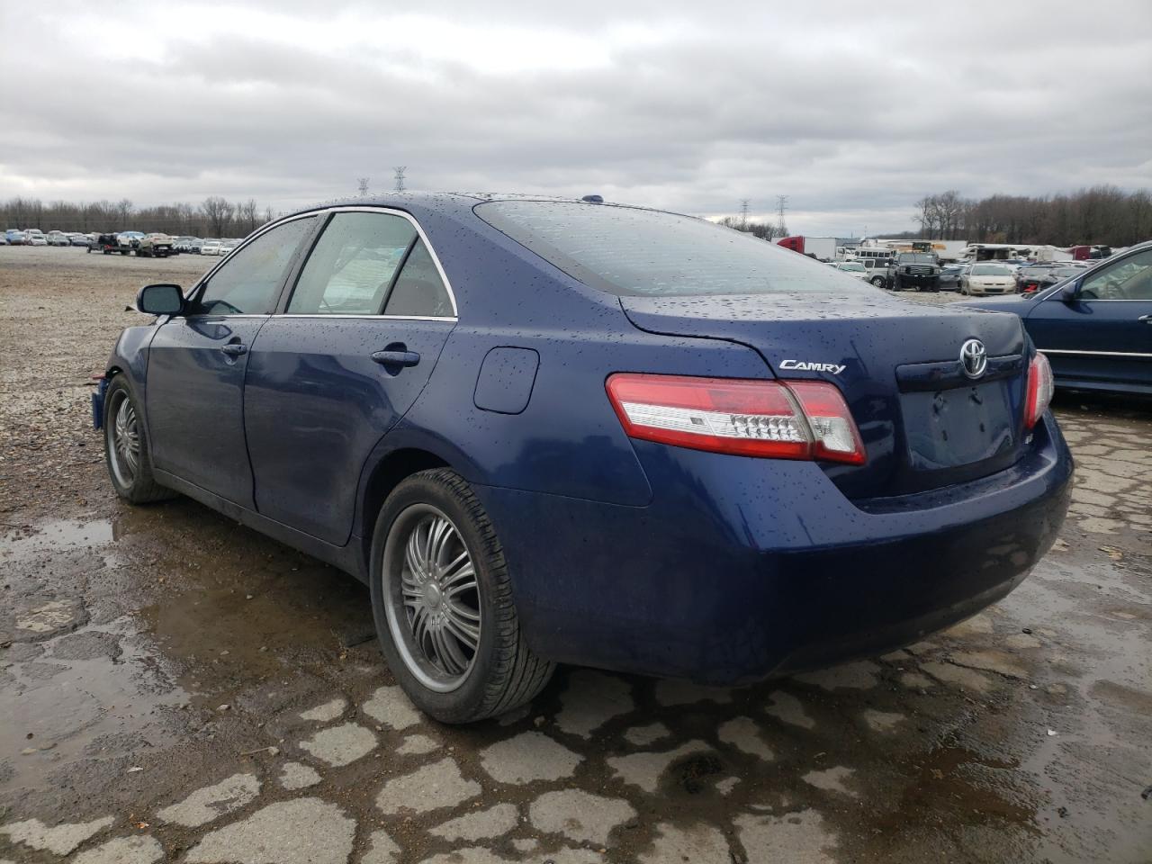 Photo 3 from auction – 2010 TOYOTA CAMRY BASE with VIN 4T1BF3EK6AU577379