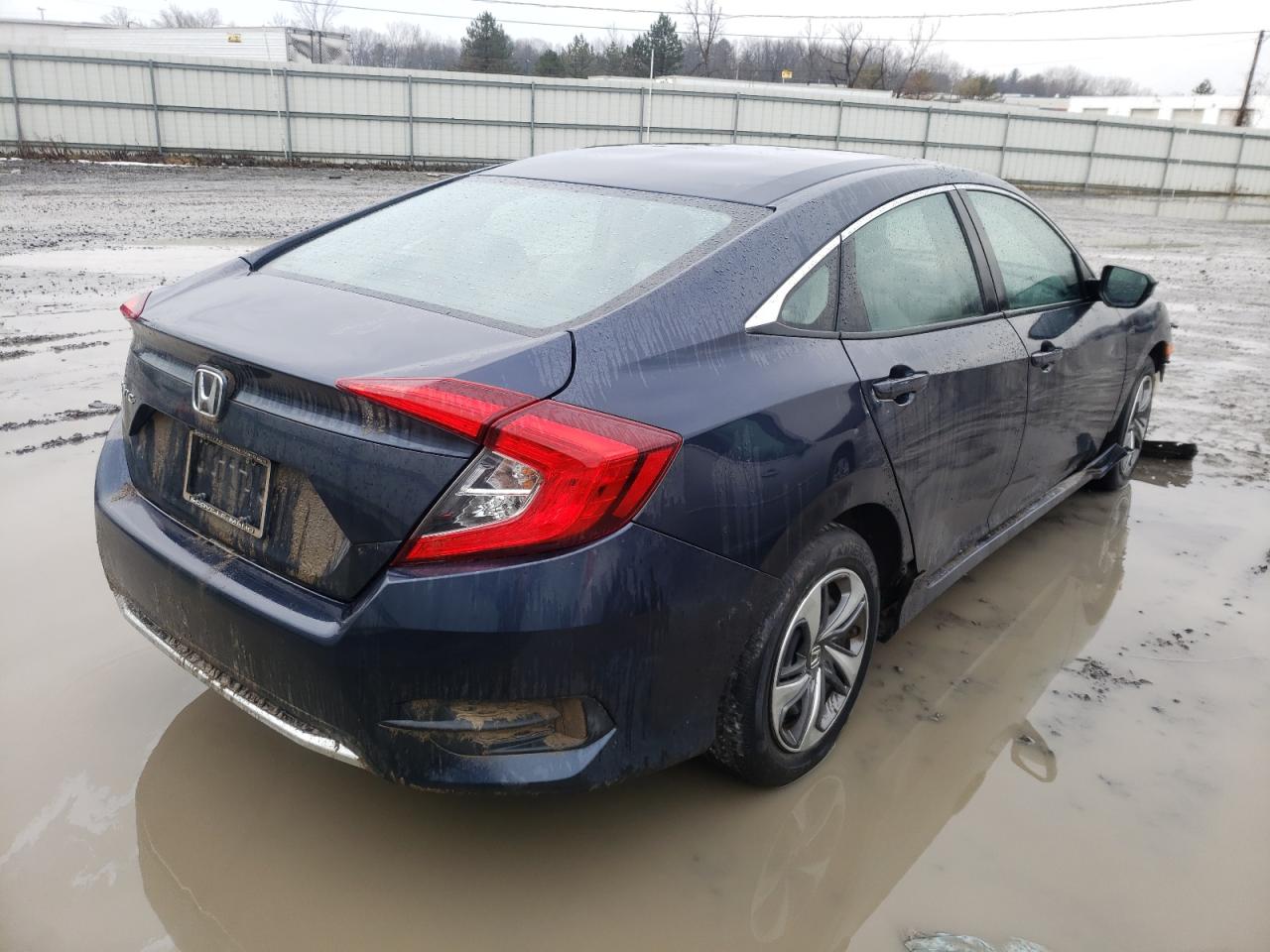 Photo 4 from auction – 2019 HONDA CIVIC LX with VIN 2HGFC2F6XKH564330