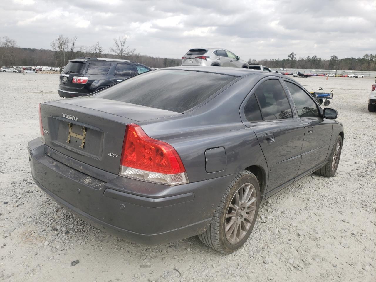 Photo 4 from auction – 2007 VOLVO S60 2.5T with VIN YV1RS592X72608944