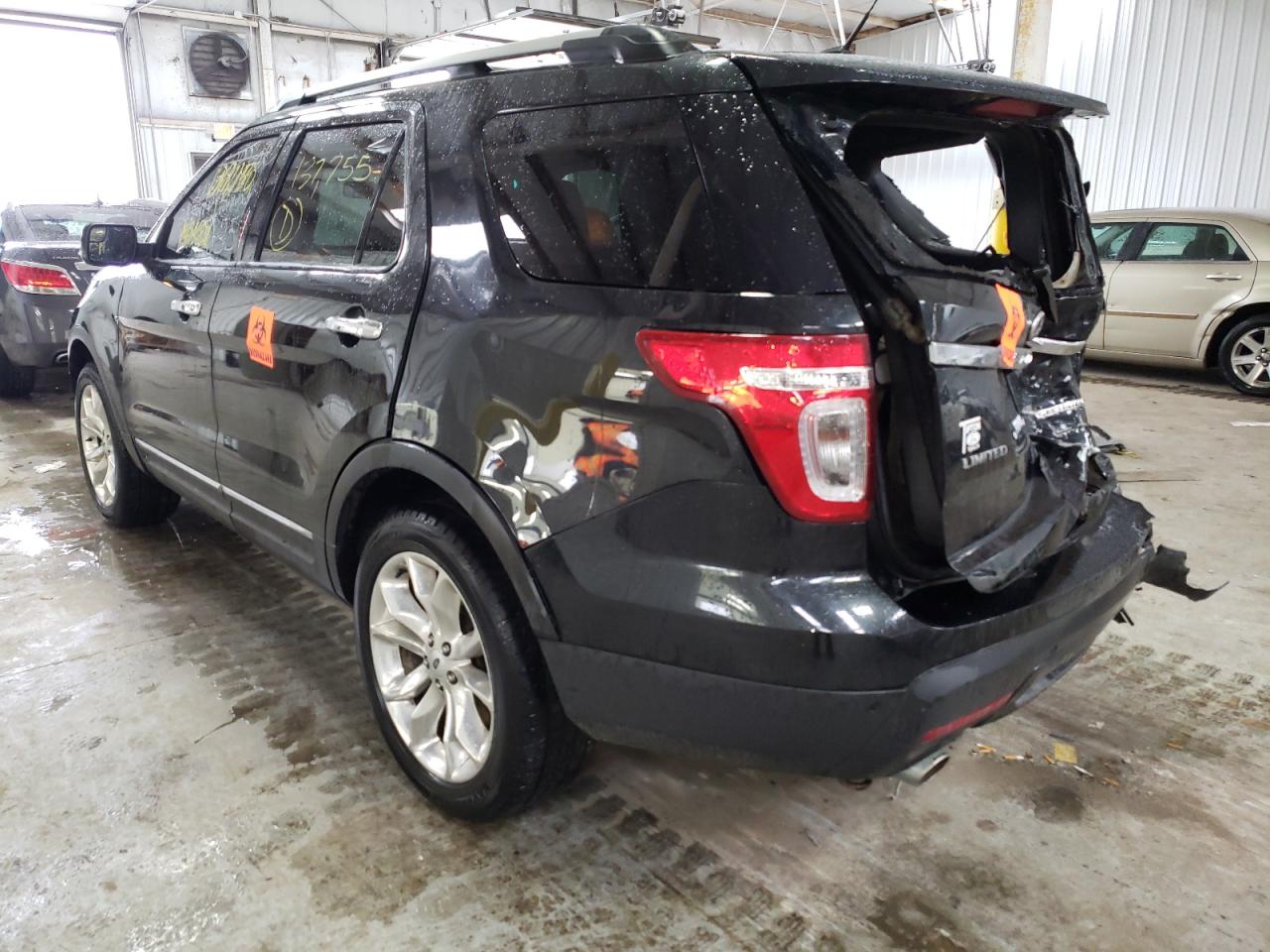 Photo 3 from auction – 2013 FORD EXPLORER L with VIN 1FM5K8F89DGB38432