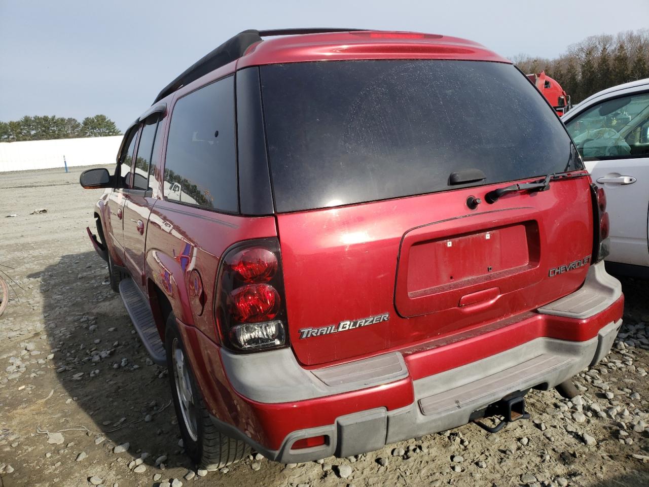 Photo 3 from auction – 2004 CHEVROLET TRAILBLAZE with VIN 1GNET16S146233763