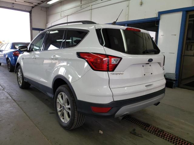 Photo 3 from auction – 2019 FORD ESCAPE SEL with VIN 1FMCU9HD6KUA36280